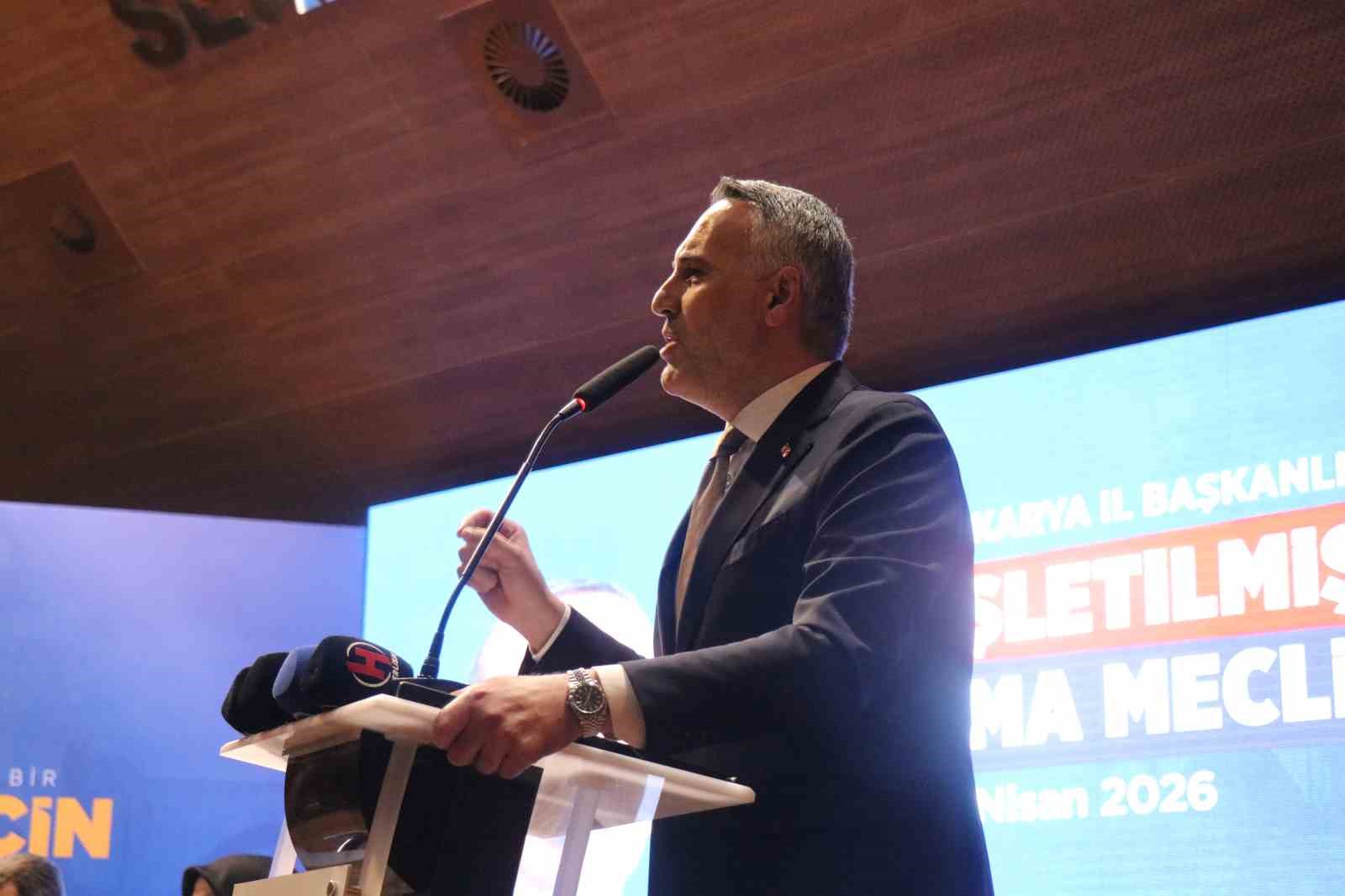 ak parti genel baskan yardimcisi yayman yenilen pehlivan gurese doymazmis 2