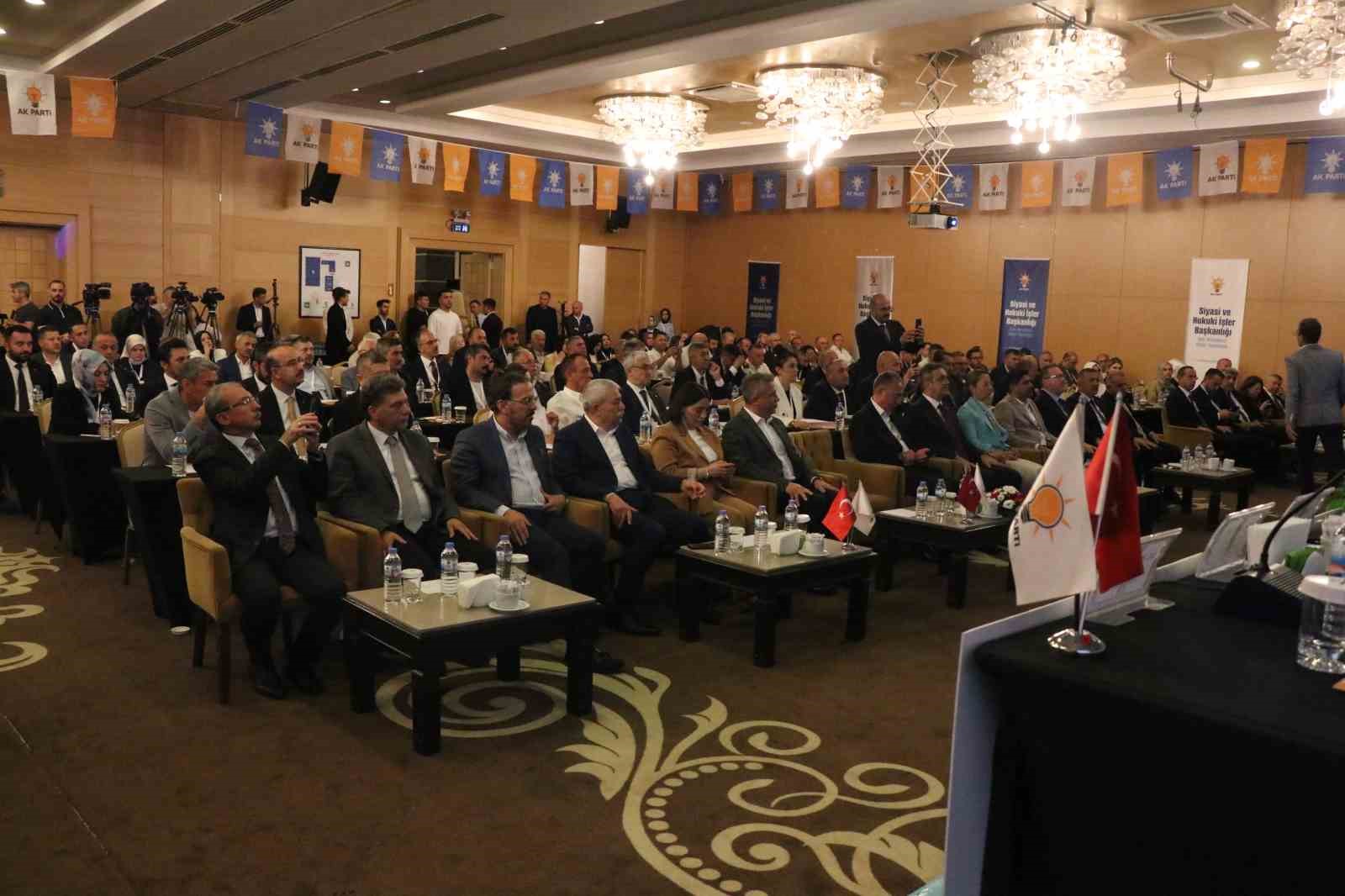 AK Parti Genel Başkan Yardımcısı Yazıcı, "Mevcut anayasa yamalı bohçaya dönüşmüş" 5 ak parti genel baskan yardimcisi yazici mevcut anayasa yamali bohcaya donusmus 1 ncMnawr6