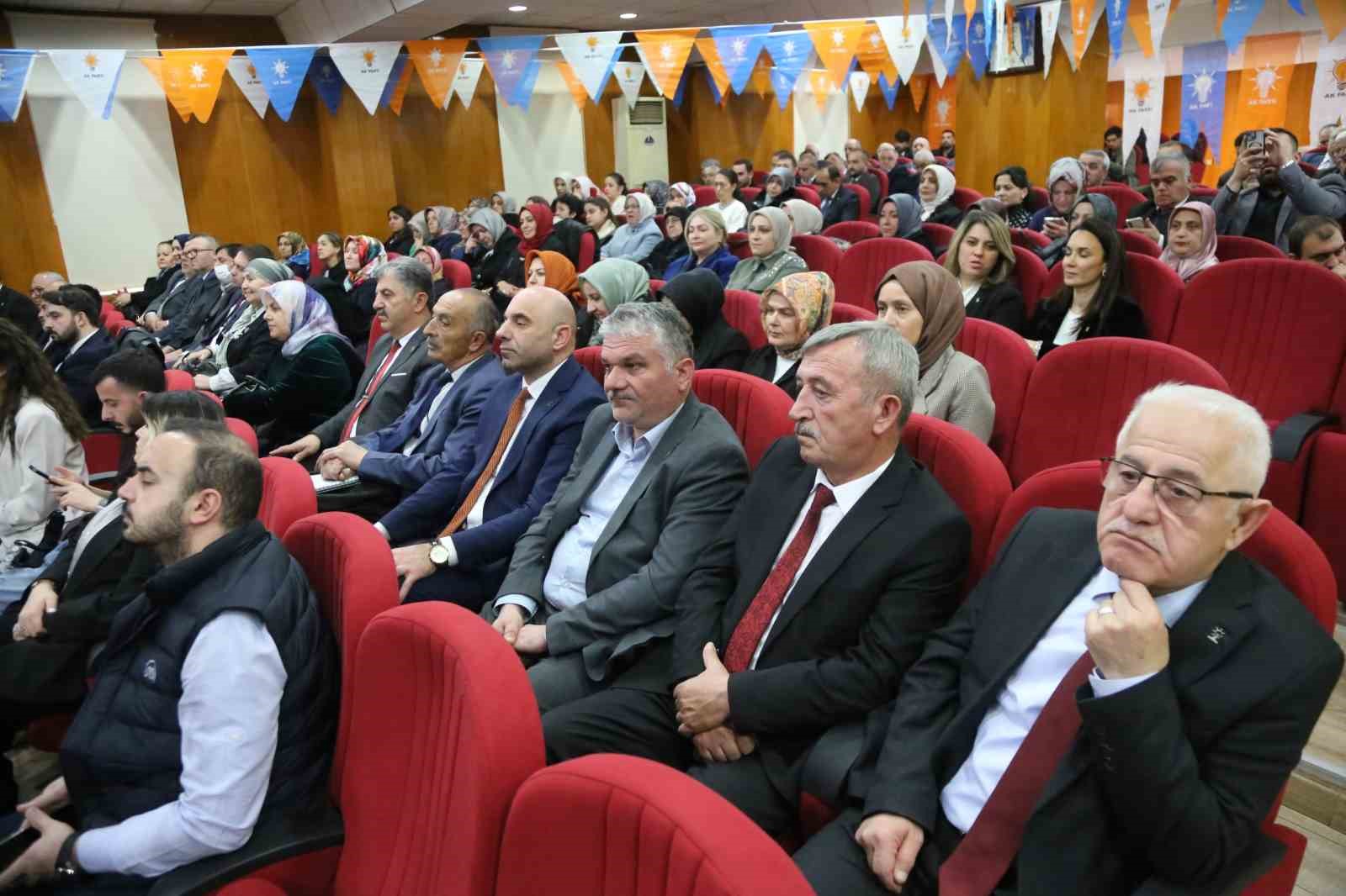 AK Parti Genel Başkanı Büyükgümüş: "Verdiğimiz onca mücadeleyle, gayemiz olan büyük ve güçlü Türkiye’yi inşa etmek için güçlü bir zemin oluşturduk" 7 ak parti genel baskani buyukgumus verdigimiz onca mucadeleyle gayemiz olan buyuk ve guclu turkiyeyi Pmuh2Qbf