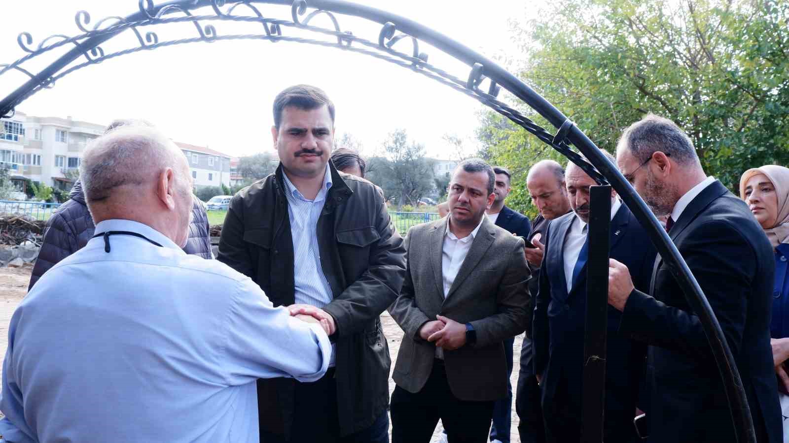 ak parti genel sekreteri inan focada selden etkilenen mahalleleri ziyaret etti magduriyetlerin giderilmesi icin jIqcw6j5