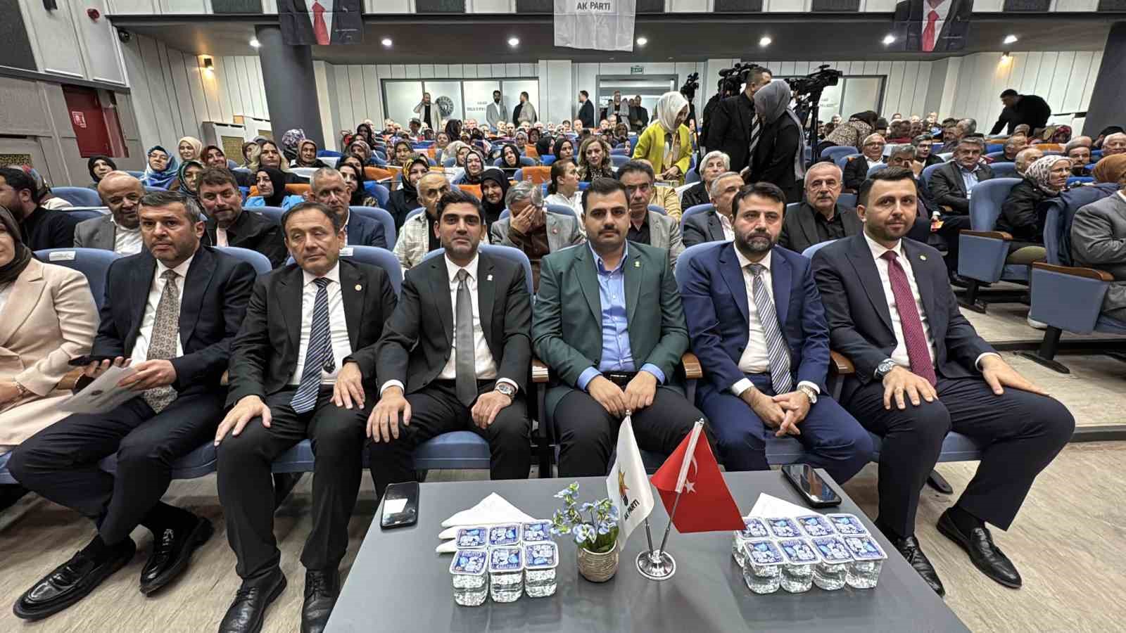 ak parti genel sekreteri inan her gecen gun chpnin siyaseti dusen seviyede 4 wcBjpifS