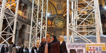 ak-parti-heyetinden-ayasofya-i-kebir-cami-i-serifinde-restorasyon-incelemesi-Z14lgALq.jpg