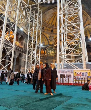 ak-parti-heyetinden-ayasofya-i-kebir-cami-i-serifinde-restorasyon-incelemesi-Z14lgALq.jpg