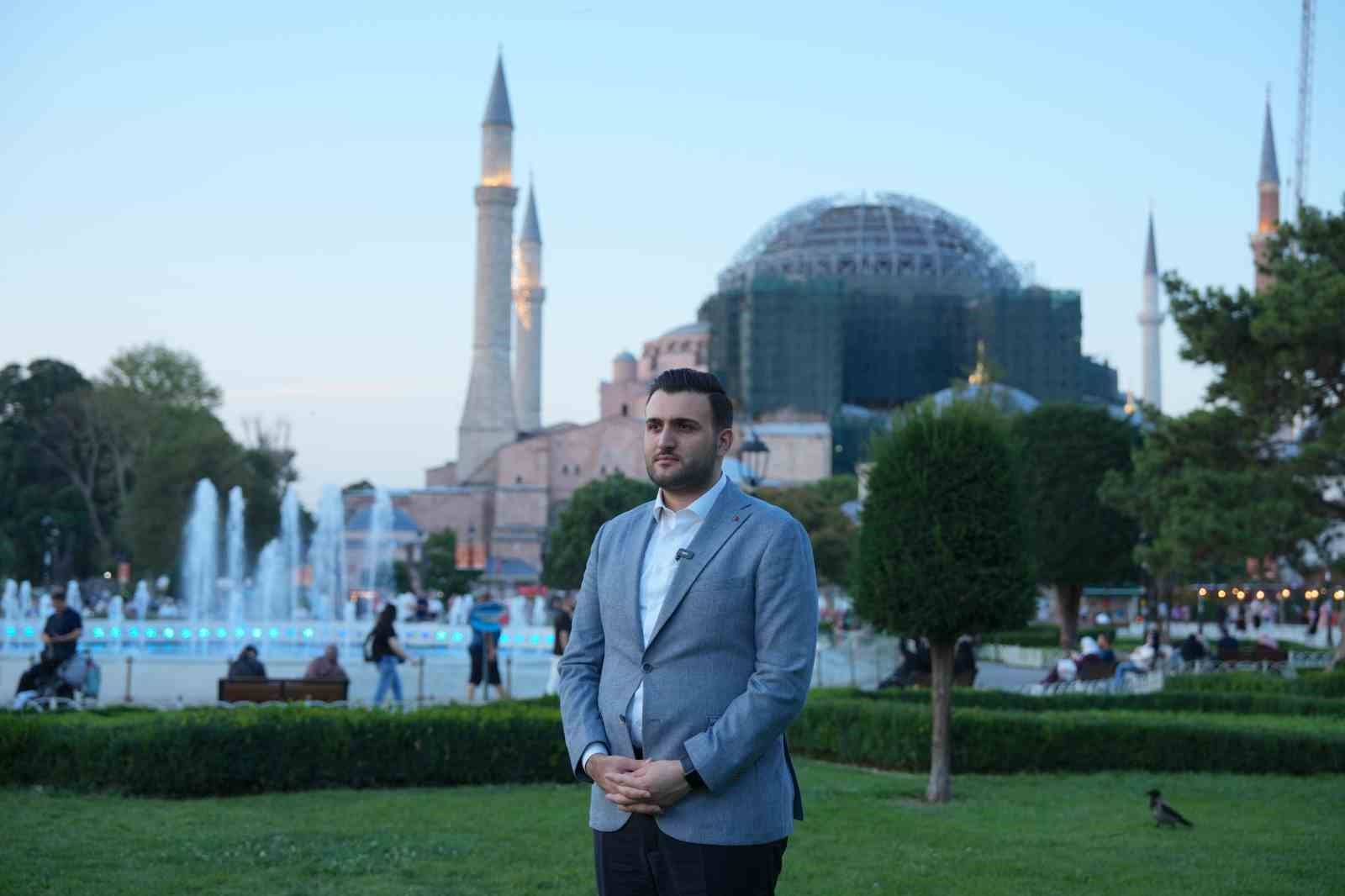 ak parti istanbul genclik kollarindan ayasofya yuruyusune davet 0 FRtFdrCG