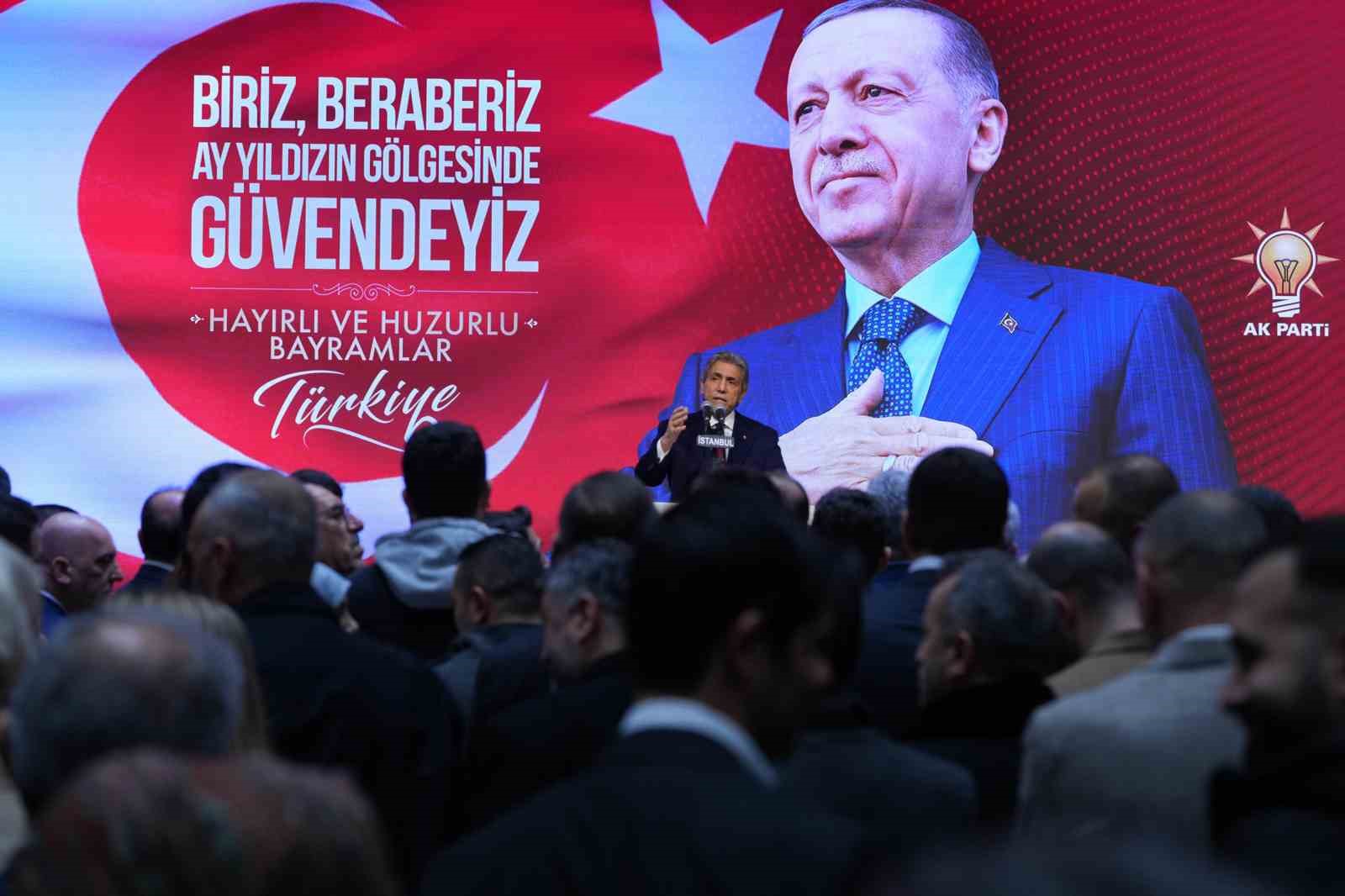 ak parti istanbul il baskanliginda bayramlasma programi 1 KJRXQZpB
