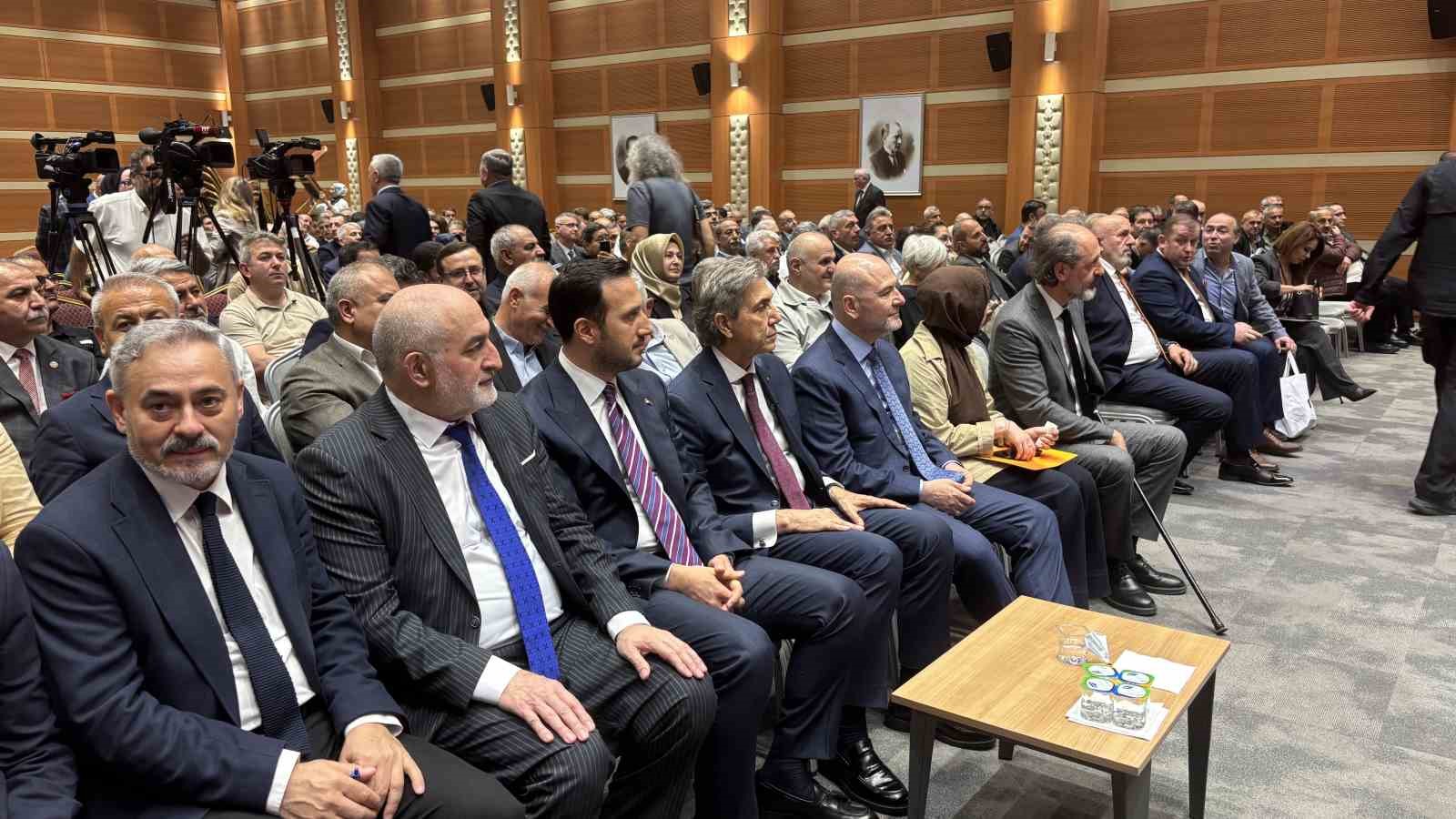 ak parti istanbul il baskanligindan yerel yonetimlerde ilk basamak muhtarlarimiz paneli 0 nPnSJ1Um