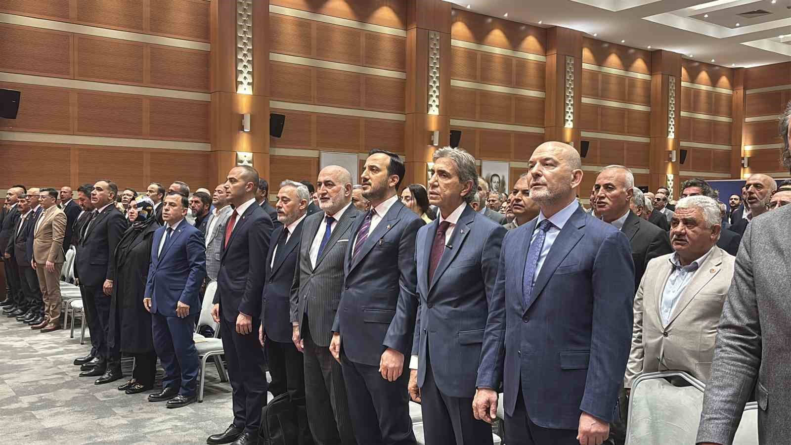 ak parti istanbul il baskanligindan yerel yonetimlerde ilk basamak muhtarlarimiz paneli 1 wLD3ug1m