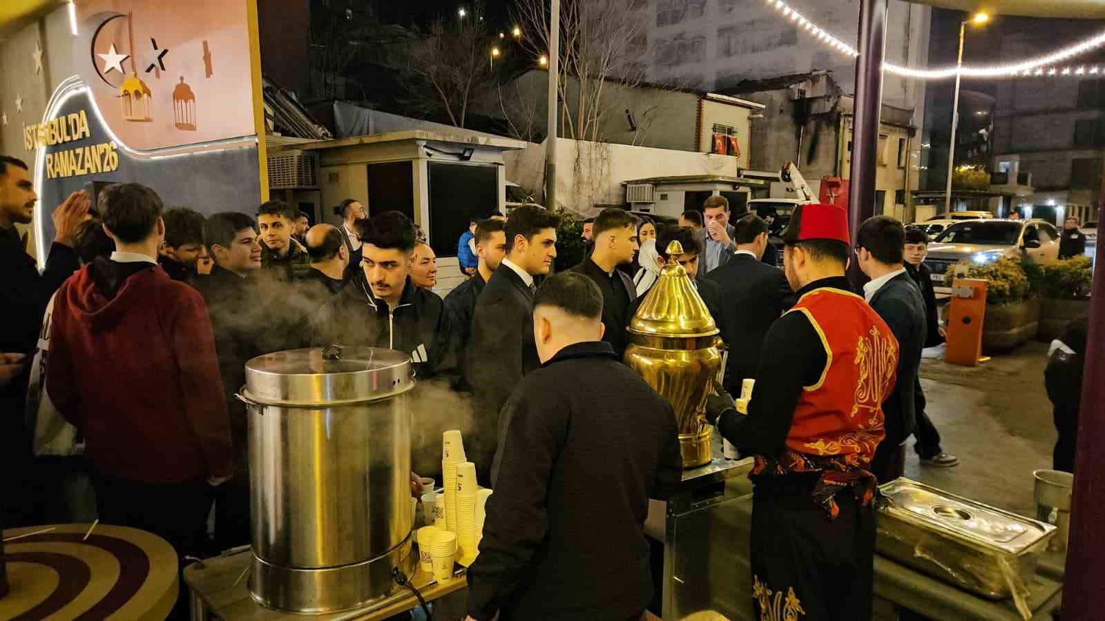 ak parti istanbul il baskanliginin ramazan etkinlikleri basladi 2 gTcnVkNJ