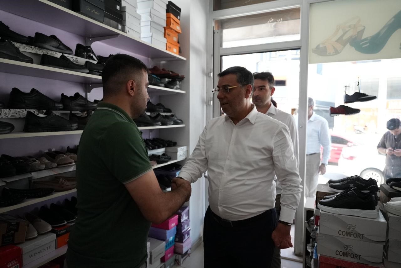 AK Parti İstanbul Milletvekilleri saha çalışmalarını sürdürüyor 7 ak parti istanbul milletvekilleri saha calismalarini surduruyor 3 ZrQsByOb