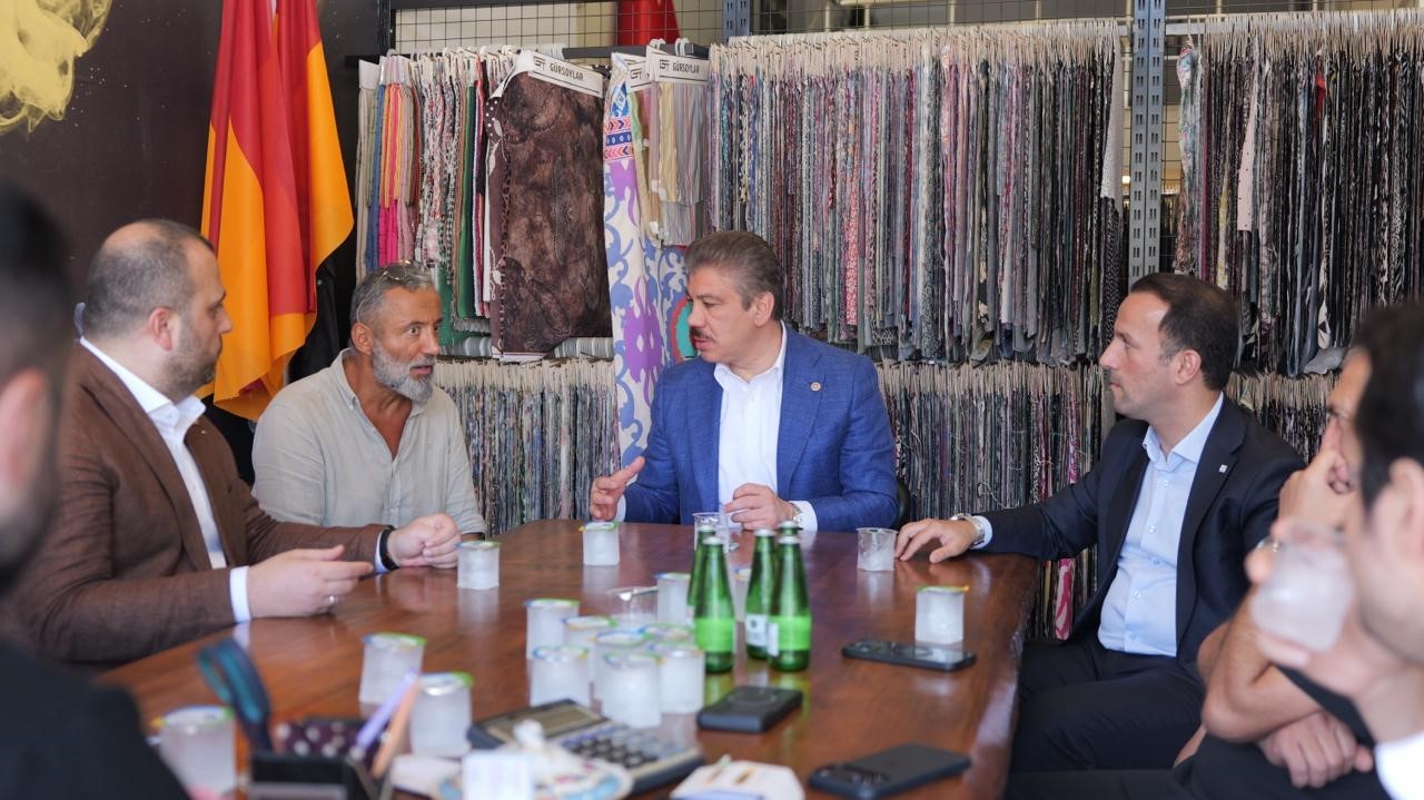 AK Parti İstanbul Milletvekilleri saha çalışmalarını sürdürüyor 8 ak parti istanbul milletvekilleri saha calismalarini surduruyor 4 u32Wg9ip