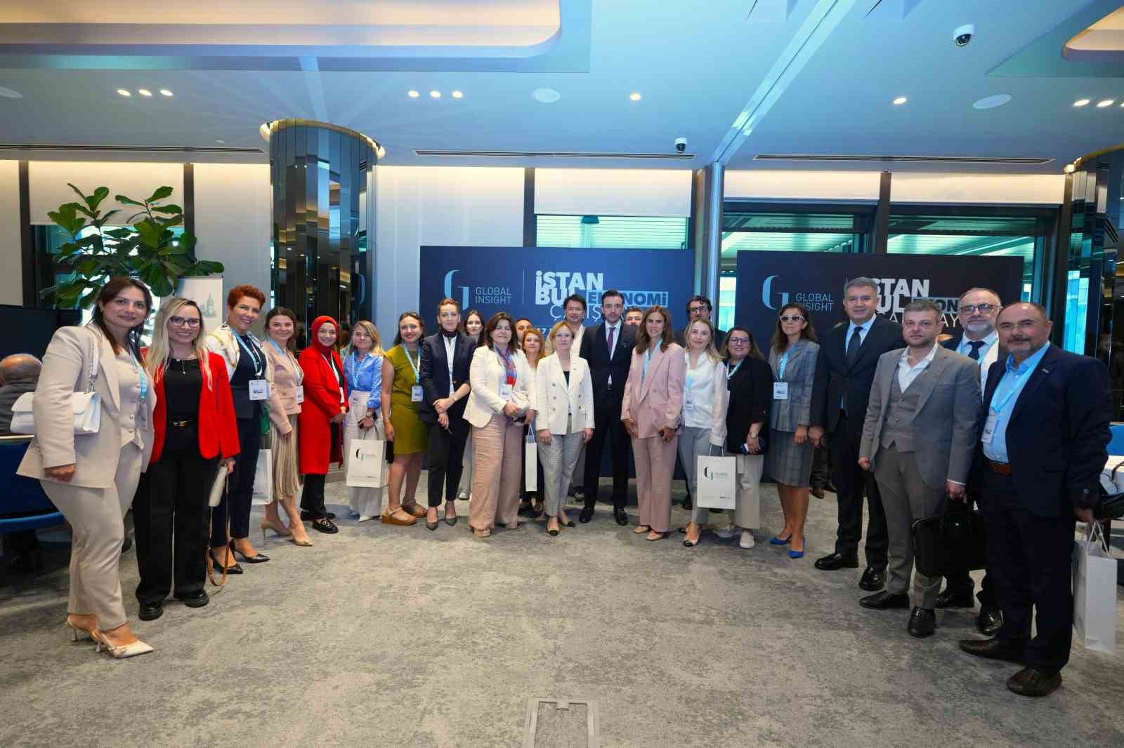 AK Parti İstanbul’dan Ekonomi Çalıştayı 6 ak parti istanbuldan ekonomi calistayi 2