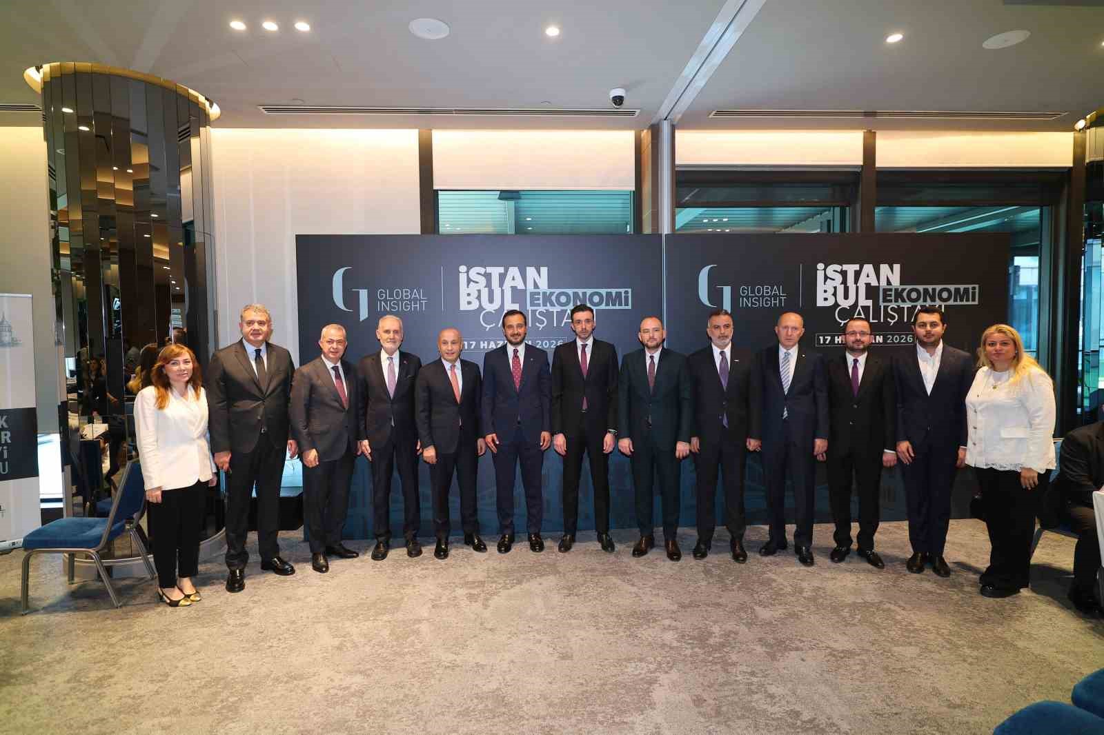 AK Parti İstanbul’dan Ekonomi Çalıştayı 8 ak parti istanbuldan ekonomi calistayi 4 GSPHSLCz