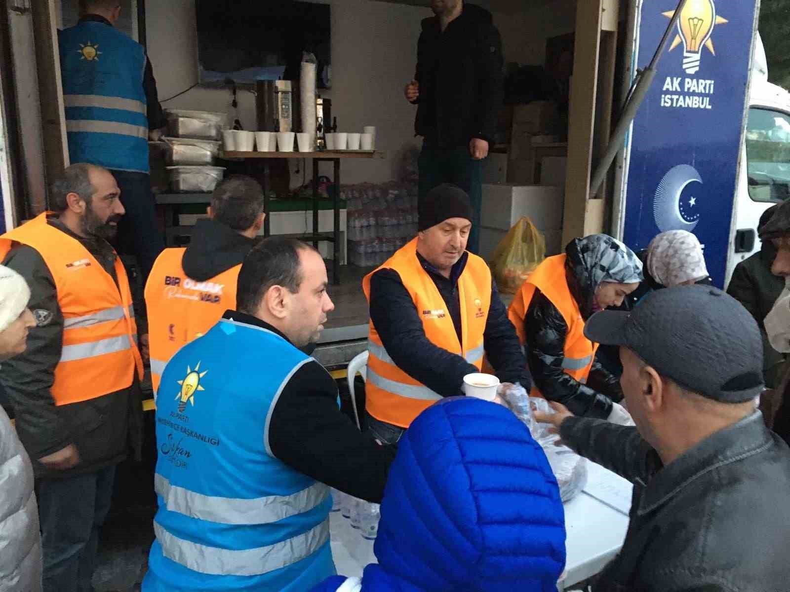 ak parti istanbuldan her gun on binlerce kisiye corba ikrami 1 Q1M9zqsD