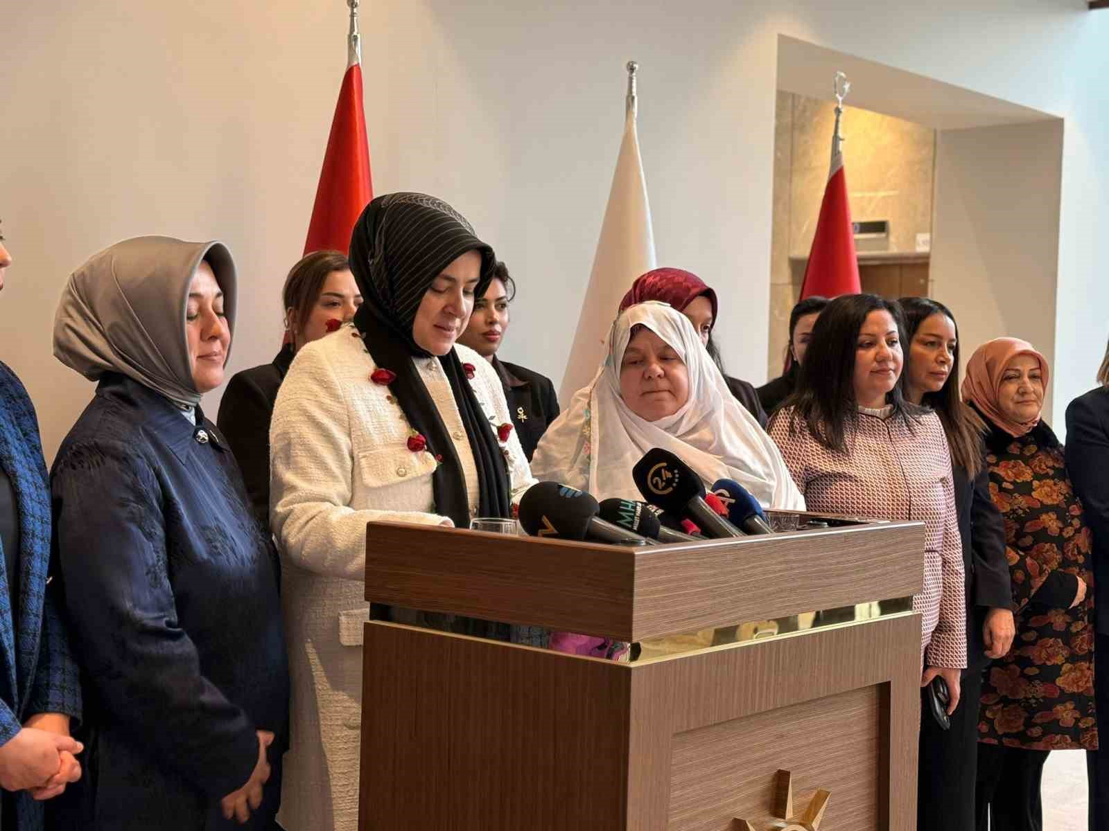 ak parti kadin kollari baskani ercan zeynep gunese yapilan dupeduz kadina yonelik zihinsel siddettir UnczZQ32