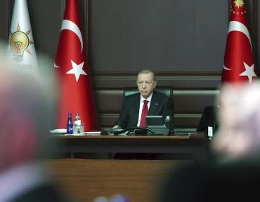 ak-parti-myk-toplandi-pQMm6jUO.jpg