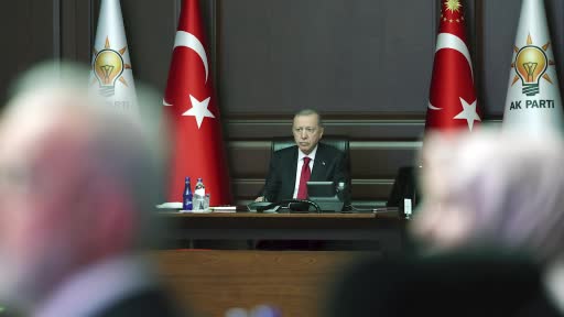ak-parti-myk-toplandi-pQMm6jUO.jpg