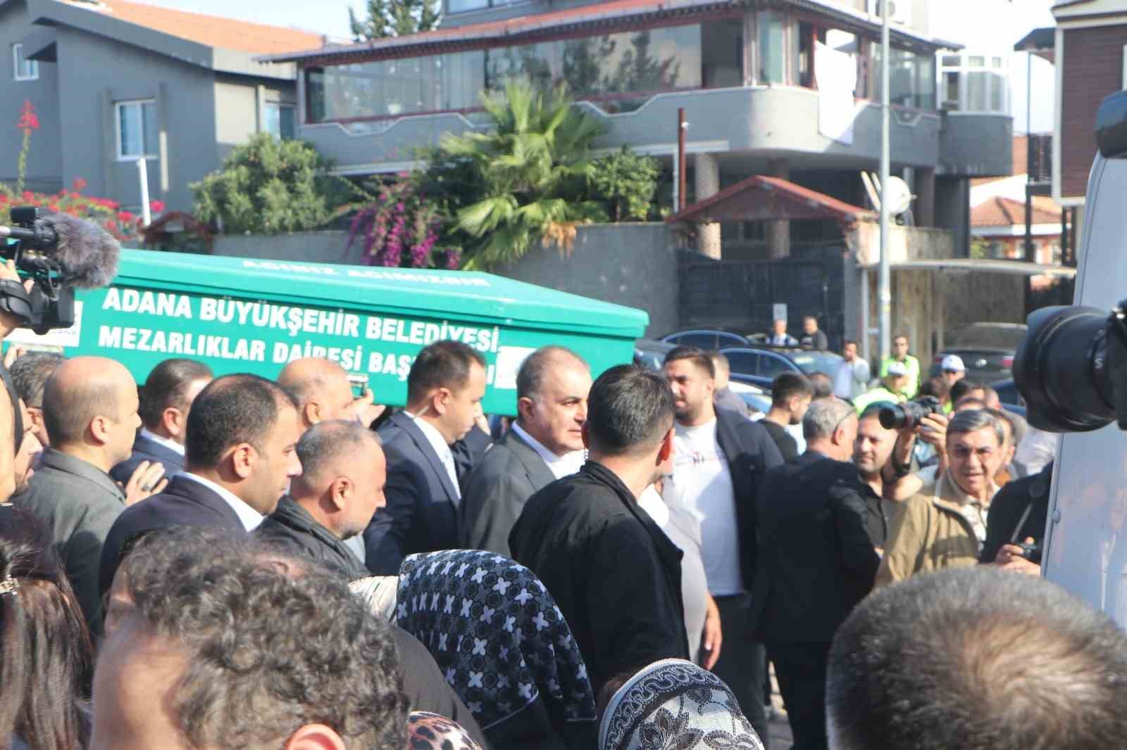 ak parti sozcusu omer celikin aci gunu 3 6ru9diUP