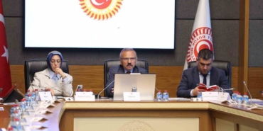 ak-parti-tokat-milletvekili-beyazit-cocuklarimizin-guvenligi-ve-dijital-gelecegi-icin-kalici-cozumler-uretiyoruz-6eHlYbgV.jpg