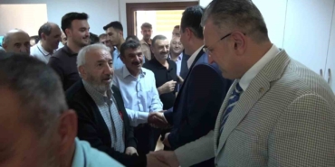 ak-parti-uyesi-emekli-banka-muduru-milletvekillerine-seslendi-emekliye-zam-bizi-yuzde-70e-goturur-cdmn9nVw.jpg