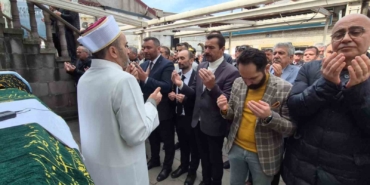 ak-parti-ve-sol-partinin-aci-gunu-YRPg1g4a.jpg