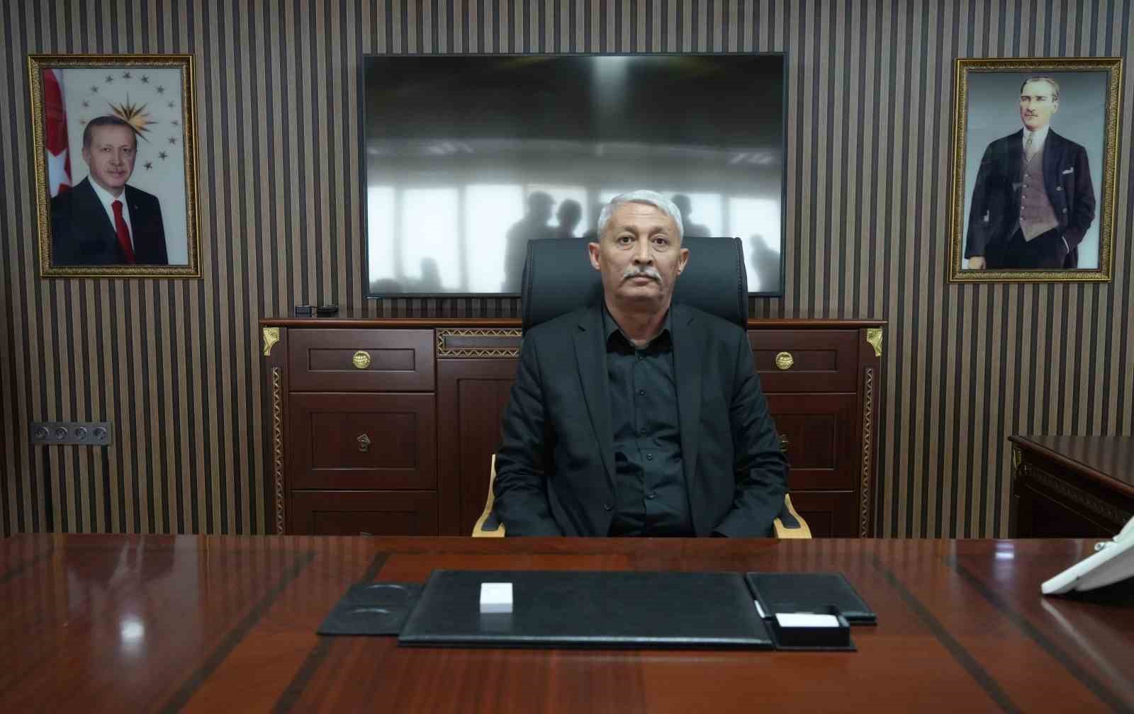 AK Parti, Yahşihan Belediye Başkan Vekili Demirdirek’i "ihraç" talebiyle disiplin kuruluna sevk etti 4 ak parti yahsihan belediye baskan vekili demirdireki ihrac talebiyle disiplin kuruluna sevk etti 0