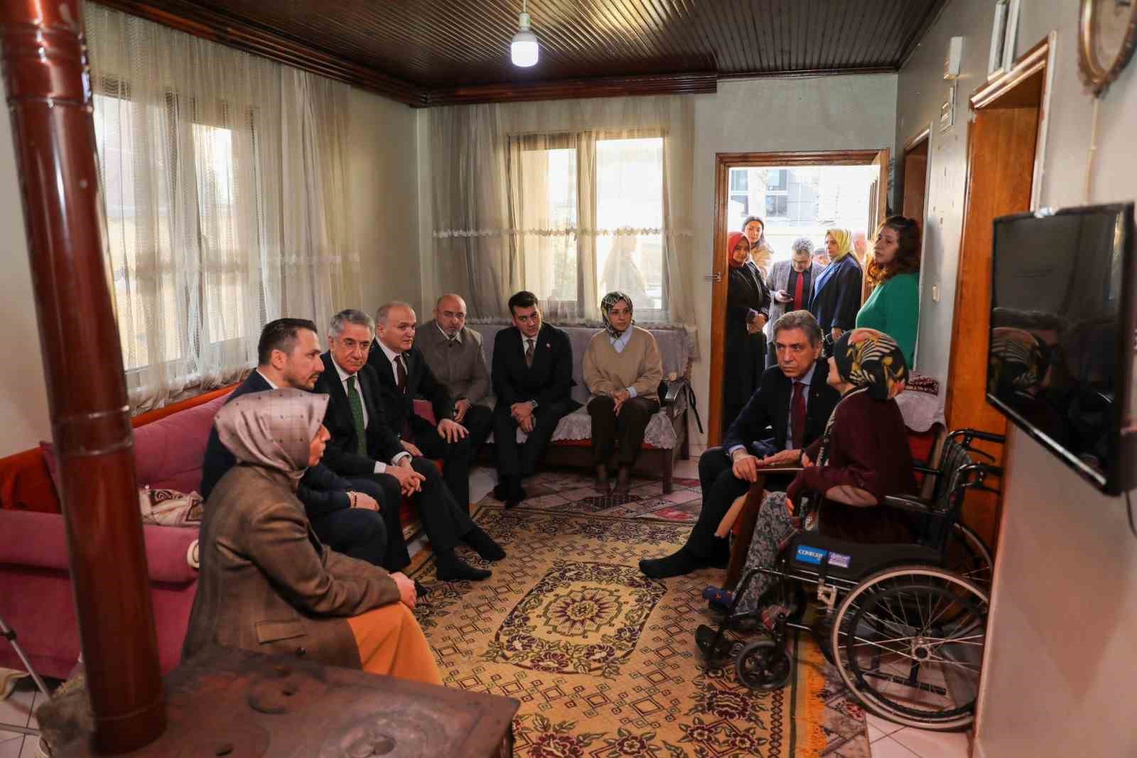 ak parti yerel yonetimler baskani demir duzceye geldi 1
