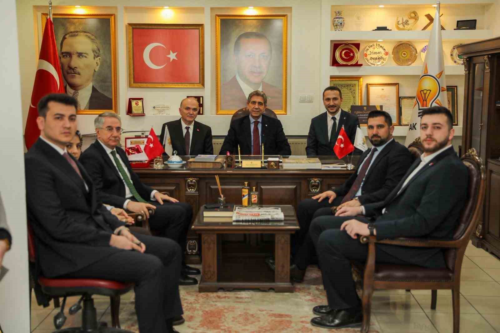 ak parti yerel yonetimler baskani demir duzceye geldi 2 hKIeZPip