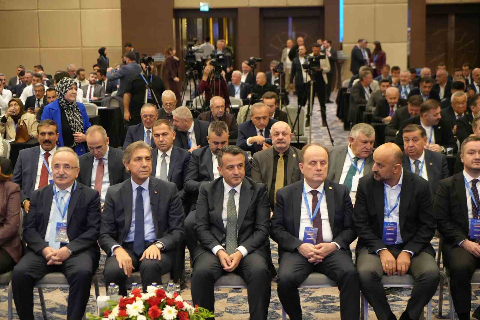ak parti yerel yonetimler bolge toplantisi 3 ucYN2hyV