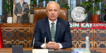 ak-partiden-karsiyaka-belediyesine-yonetim-krizi-tepkisi-artik-yonetilemiyor-uXQsUPPT.jpg