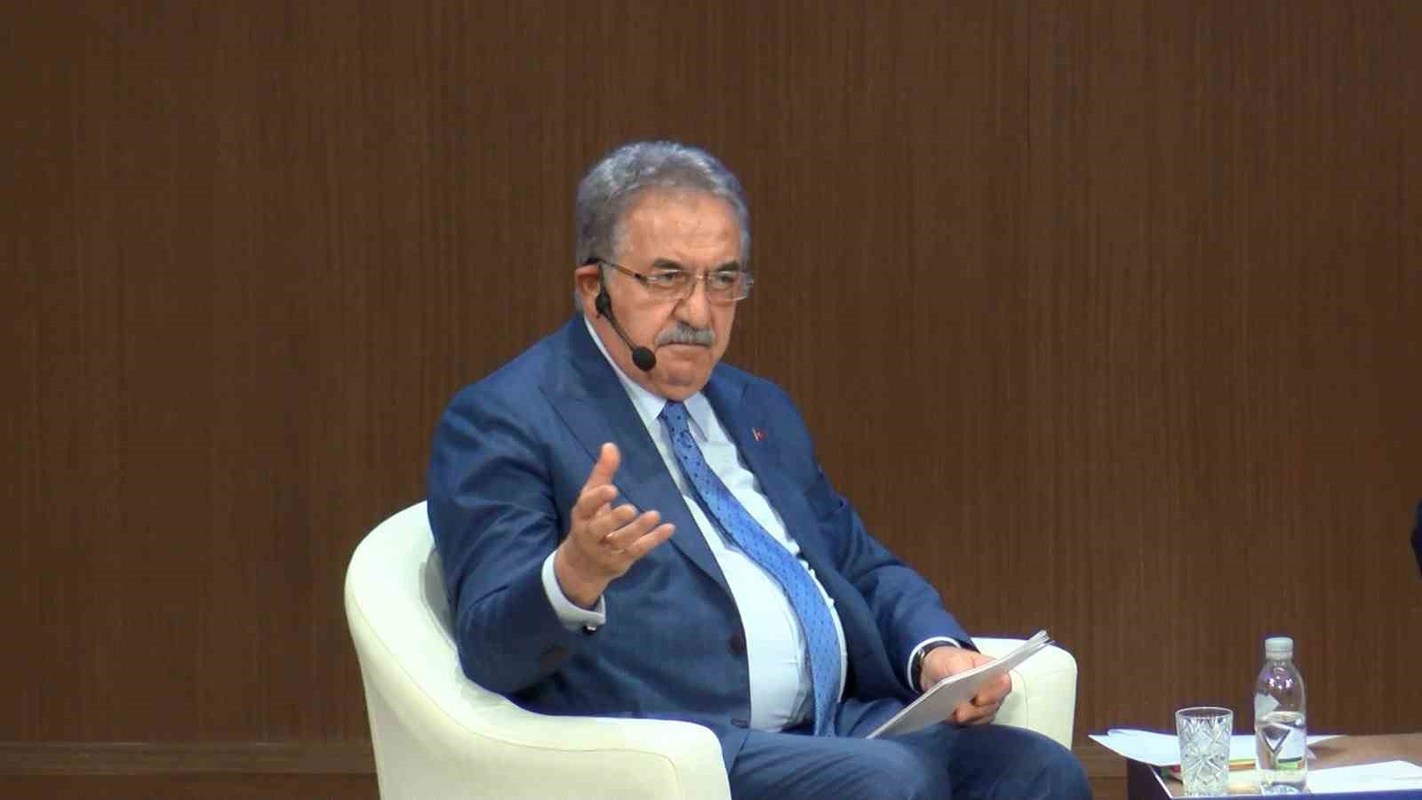 ak partiden siyasi ve hukuki yonleriyle onuncu yilinda 15 temmuz sempozyumu 0 2RkCuVjQ