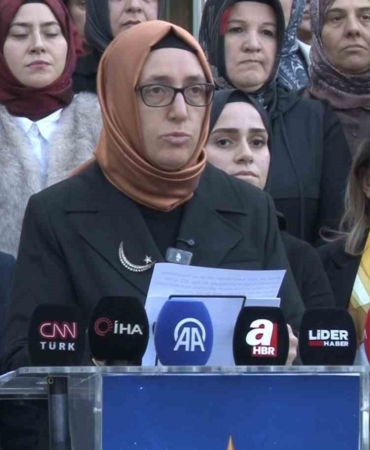 ak-partili-demirer-kadinlarin-her-alanda-guclendirilmesi-siddetle-mucadelenin-en-onemli-unsurlarindan-biridir-1Z5W3UC4.jpg