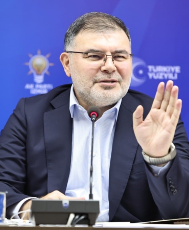 ak-partili-saygili-izban-tartismasi-uzerinden-chpli-guce-yuklendi-1ArYwQJ2.jpg