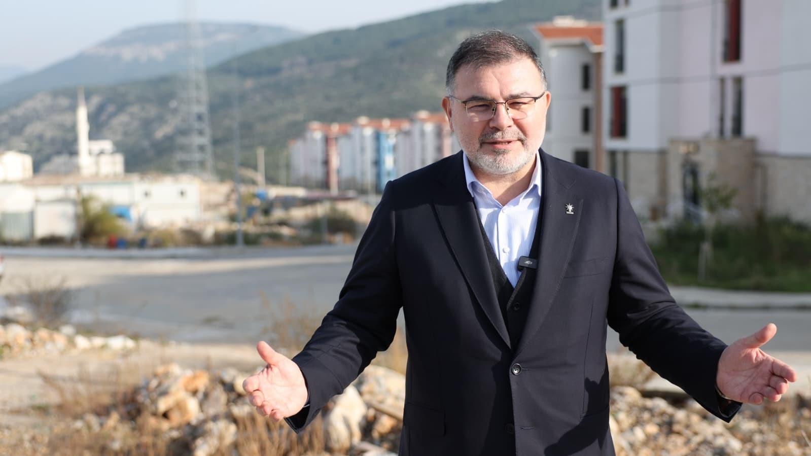 ak partili saygilidan tugaya kredi yaniti 0