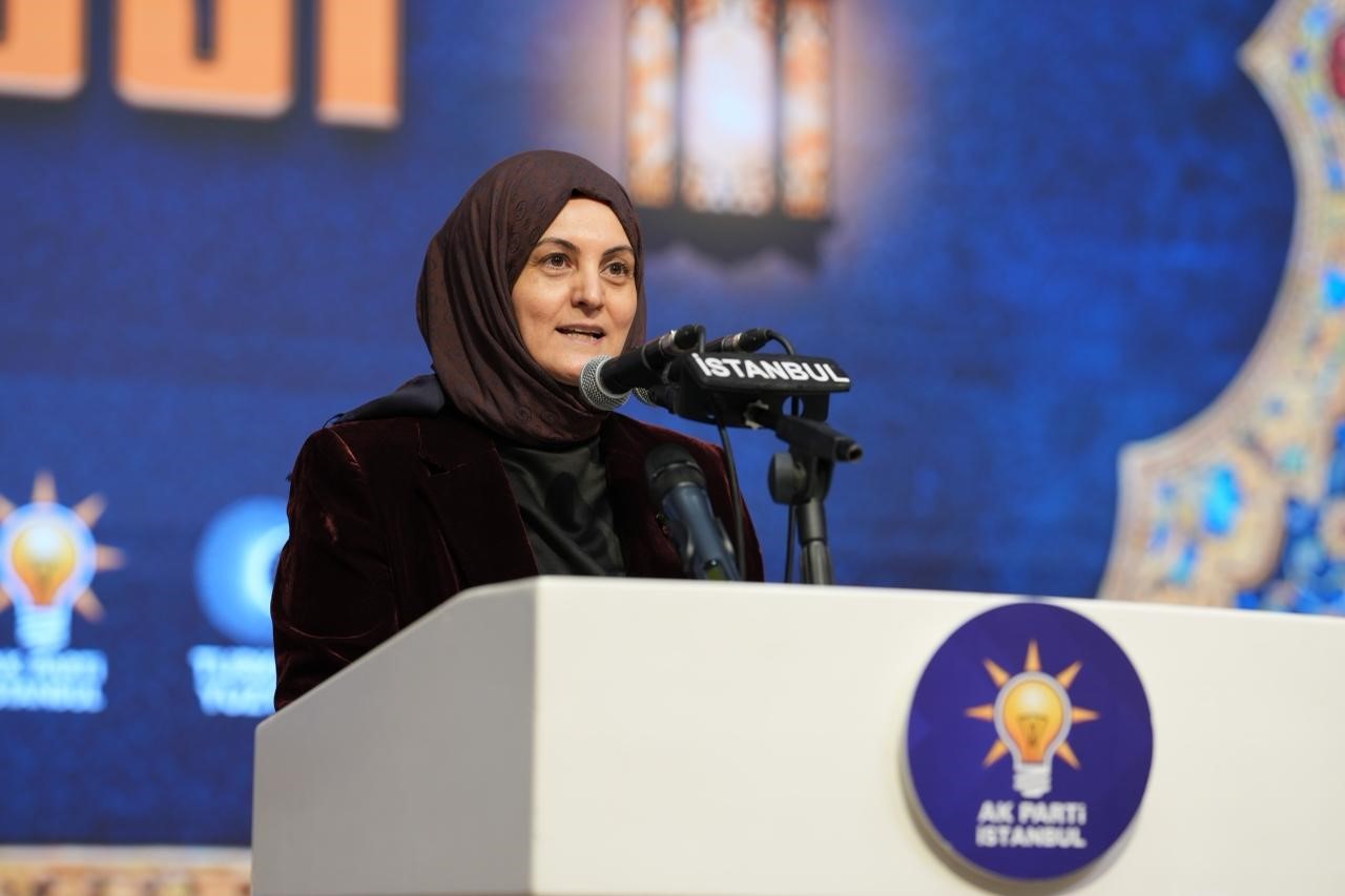 ak partinin gelenekten gelecege iftarinda 400 usta sanatci bir araya geldi 1 cVgisJyj