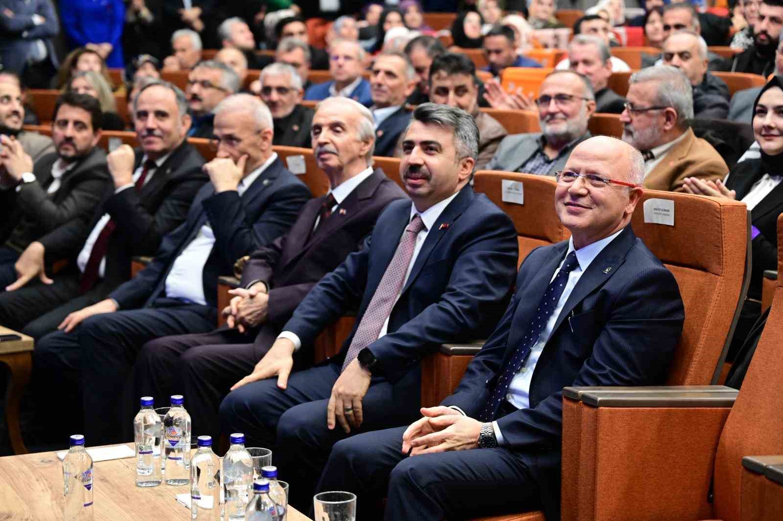 ak partiye yildirimda 7 bin yeni uye 6 LPaln5MJ