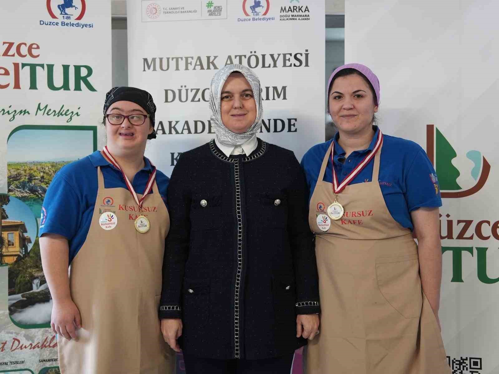 akademide kusursuz rekabet 2 RX2NSVp8