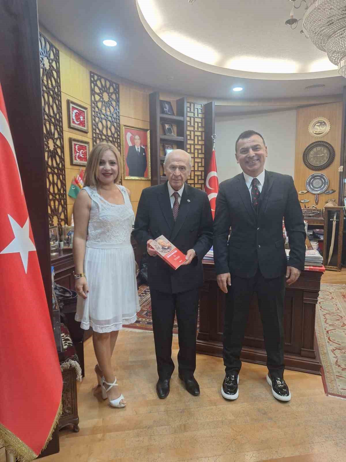 Akademisyen kardeşler Terörsüz Türkiye sürecini Avrupa’ya anlatacak 6 akademisyen kardesler terorsuz turkiye surecini avrupaya anlatacak 2 nBNaLYGh