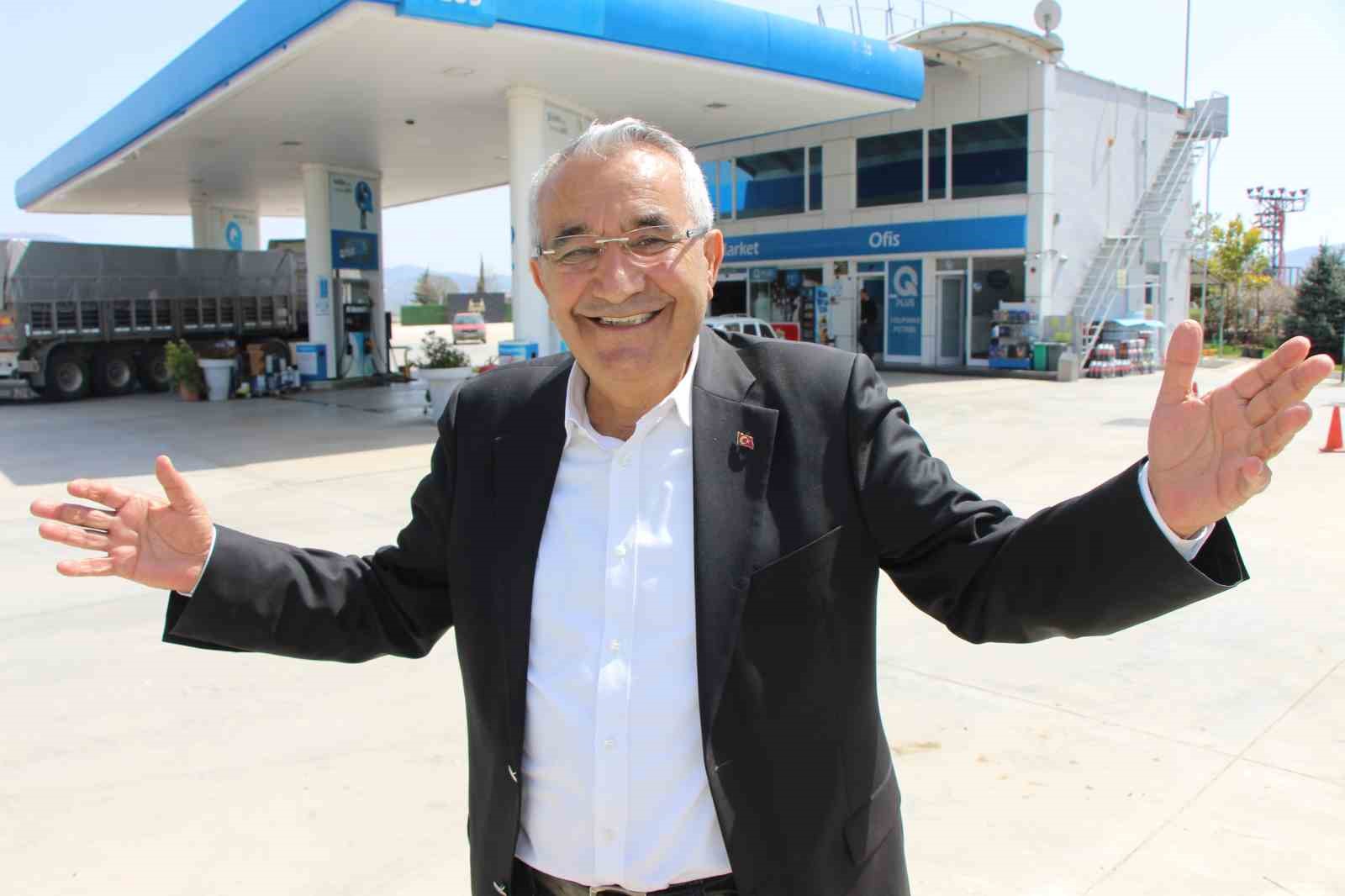 akaryakit istasyonundan ucretsiz sicak dus 5 NlM4zE7e