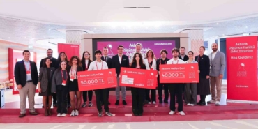 akbank-dusunce-kulubu-ile-gencler-harvard-yaz-okulu-yolunda-L1JYIiZD.jpg