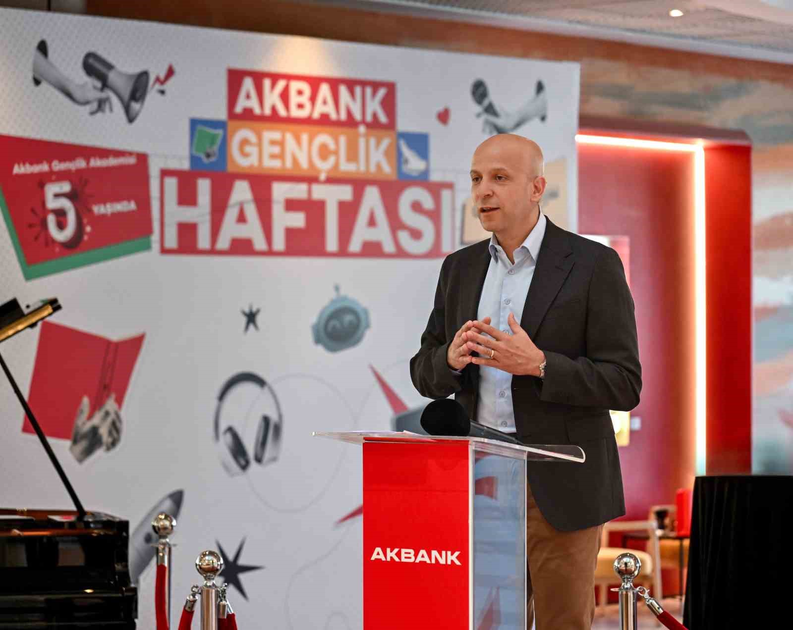 akbank genclik akademisi 5 yilda yaklasik 360 bin gence ulasti 2