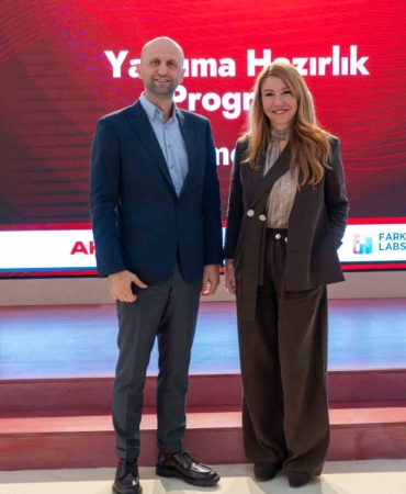akbank-ve-arya-yatirim-platformu-yatirima-hazirlik-programi-tamamlandi-u7iBbT9X.jpg
