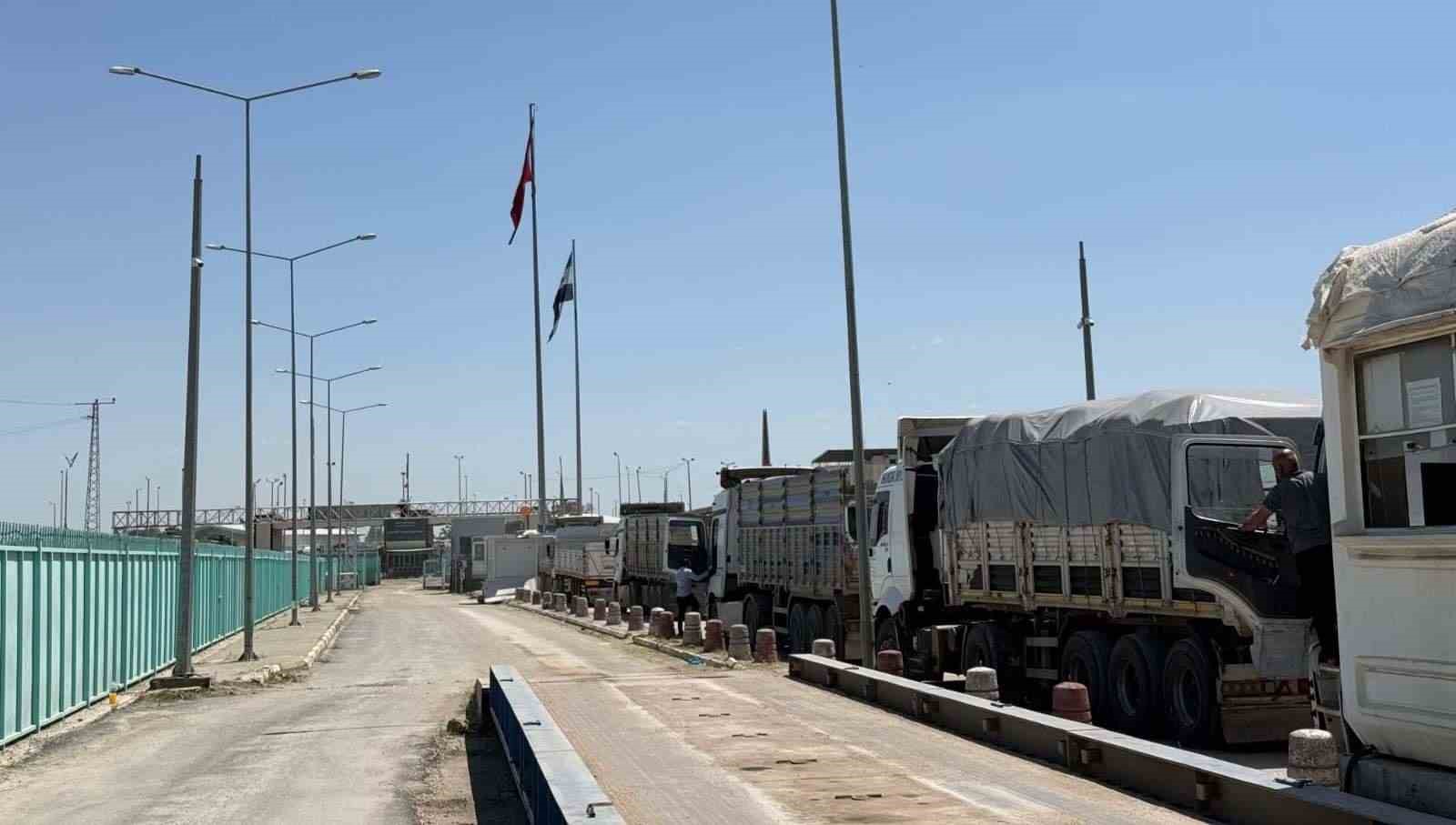 akcakale gumruk kapisi 12 yil sonra sivil gecislere aciliyor 5 bHarcS7W