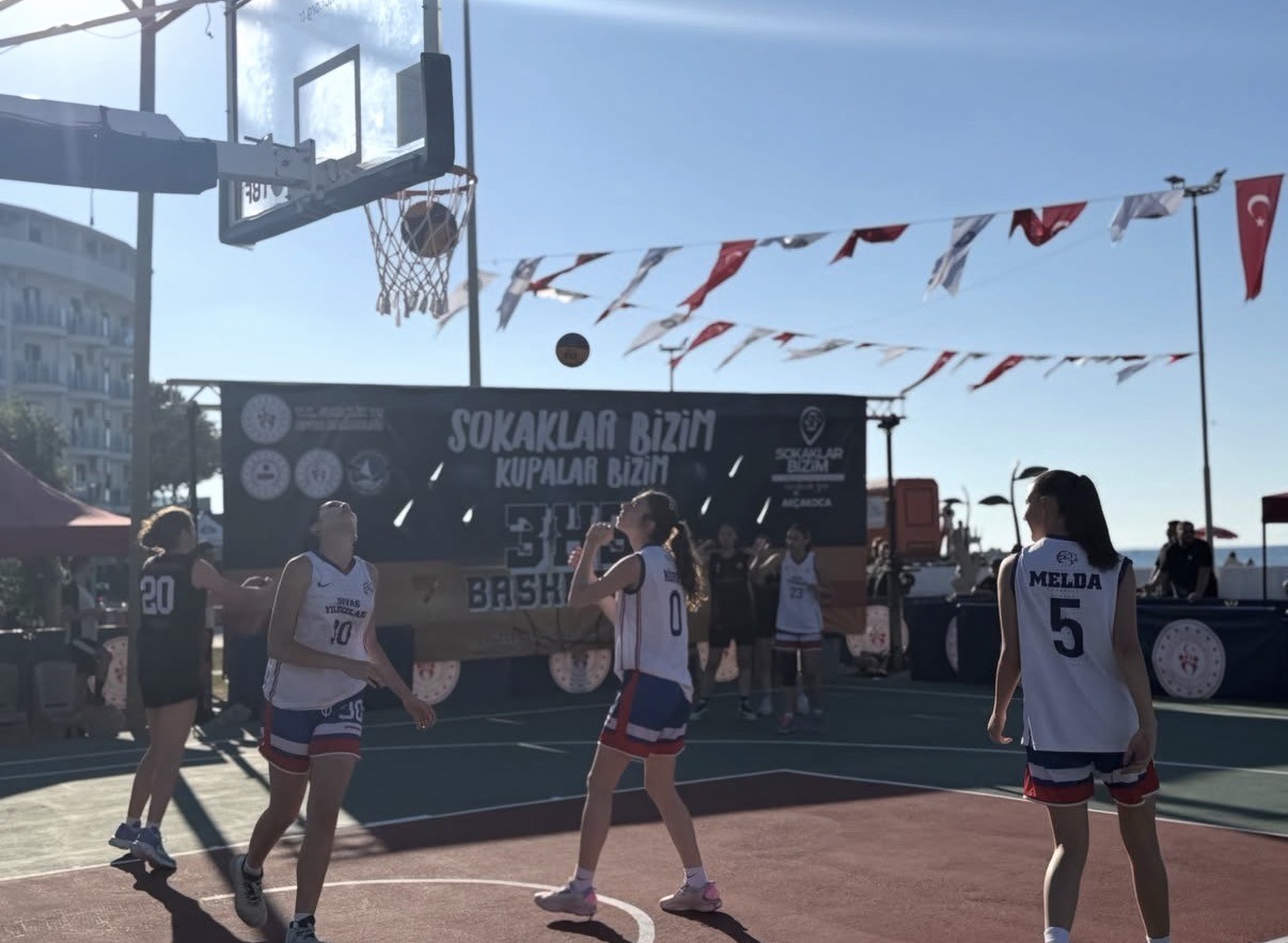 Akçakoca’da 3x3 sokak basketbolu şampiyonları Bolu ve Muğla oldu 4 akcakocada 3x3 sokak basketbolu sampiyonlari bolu ve mugla oldu 0