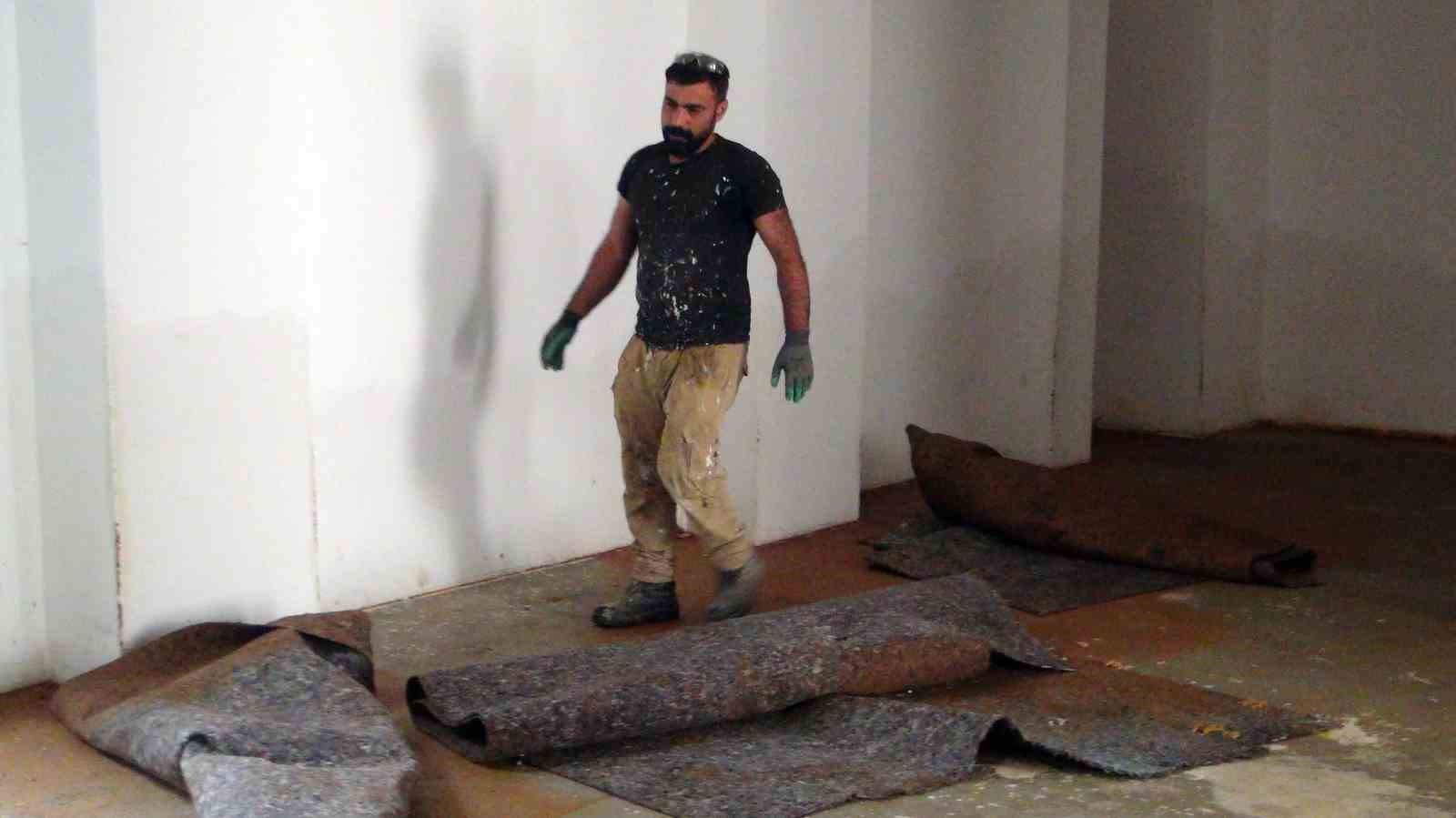 akcaova toki camisinde eksikler gideriliyor ibadete acilis yakin 5 u5TQ7T4I