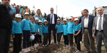 akdamda-1000-fidan-toprakla-bulustu-Hb3sMYKZ.jpg