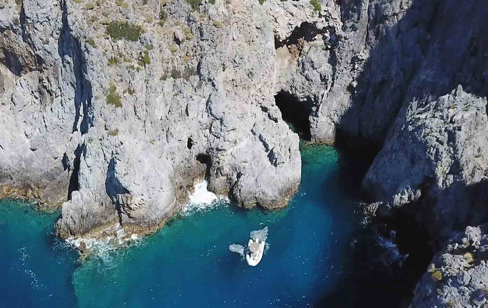 akdeniz kesis foku yasam alanlarina insan baskisi 3