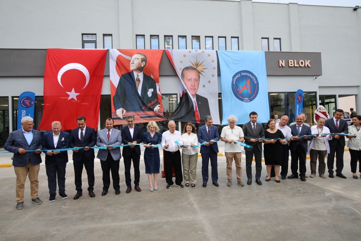 akdeniz universitesi hastanesinde 9 ayda tamamlanan noroloji poliklinigi acildi 0 e6pV3mPC