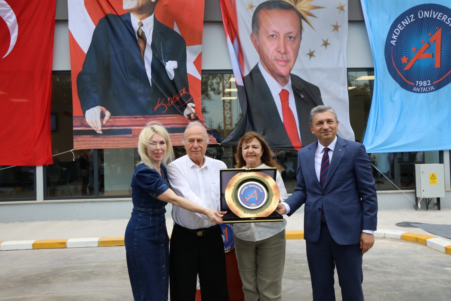 akdeniz universitesi hastanesinde 9 ayda tamamlanan noroloji poliklinigi acildi 8 l6RHRHQP