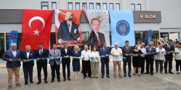 akdeniz-universitesi-hastanesinde-9-ayda-tamamlanan-noroloji-poliklinigi-acildi-lMG1SVrr.jpg
