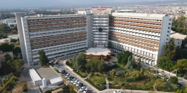 akdeniz-universitesinde-3uncu-rahim-nakli-operasyonu-basladi-925AR4yW.jpg
